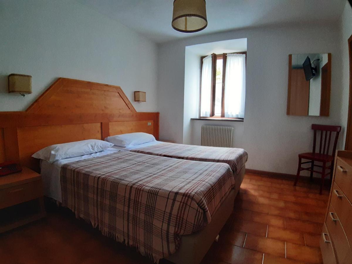 Hotel Paganella Molveno Buitenkant foto