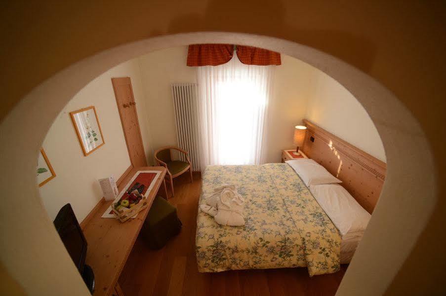 Hotel Paganella Molveno Buitenkant foto